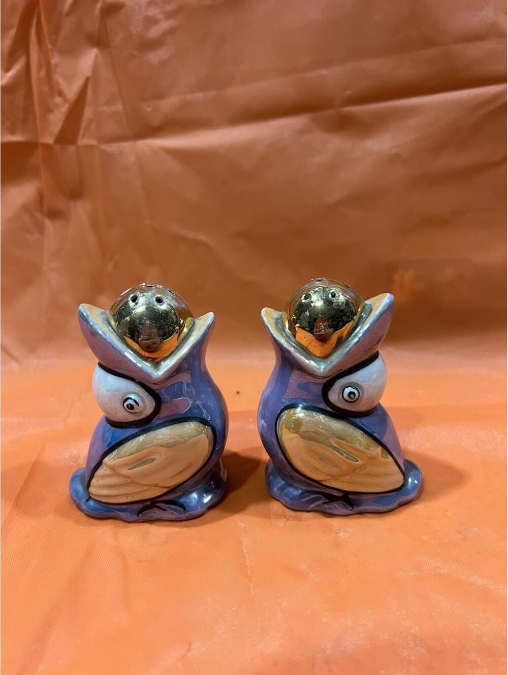 Vintage 1940's Art Deco  Birds Ceramic Salt and Pepper Shakers Japan